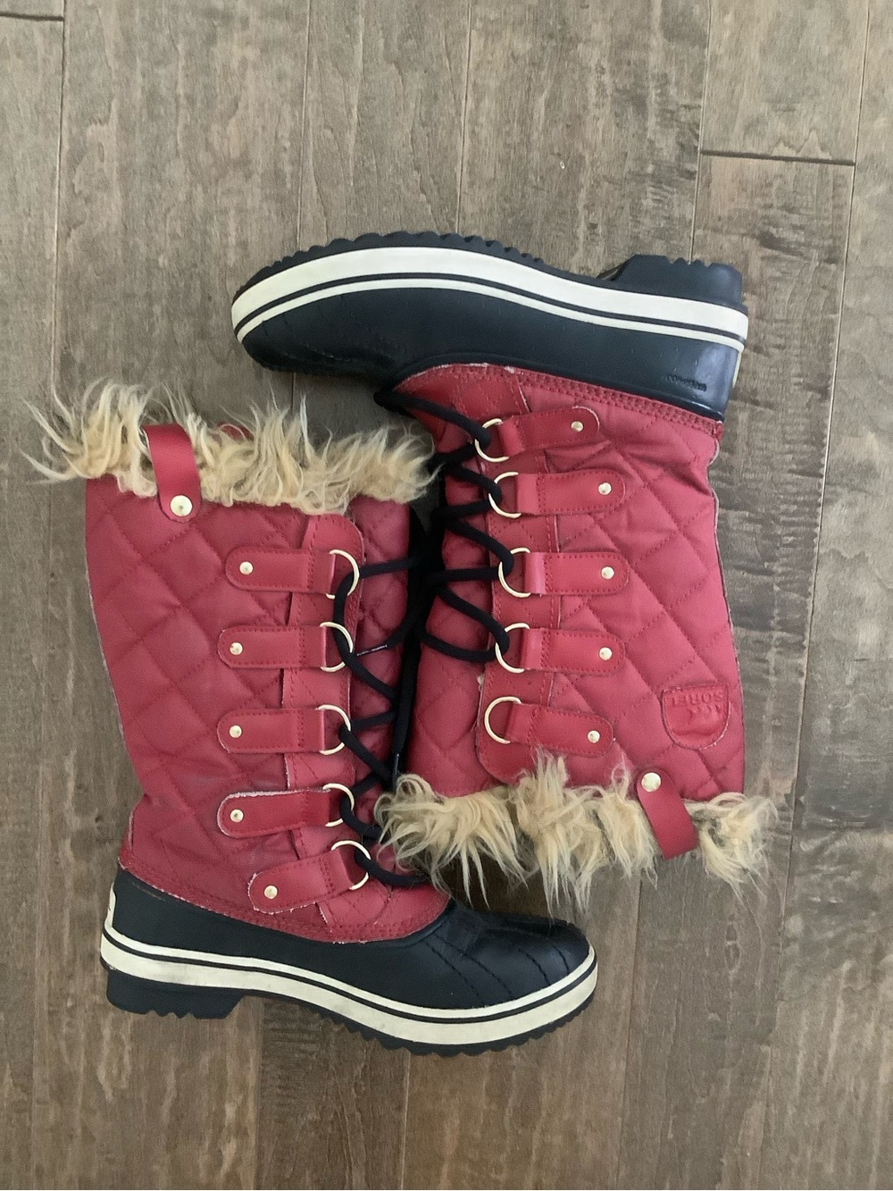 Sorel Quilted Red Faux-Fur Winter Boots for Women, 6.5
